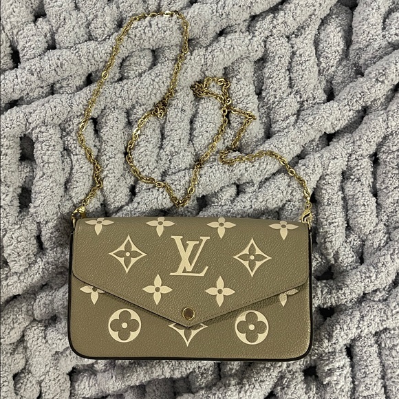 Louis Vuitton Pochette Félicie - Picture 3 of 5